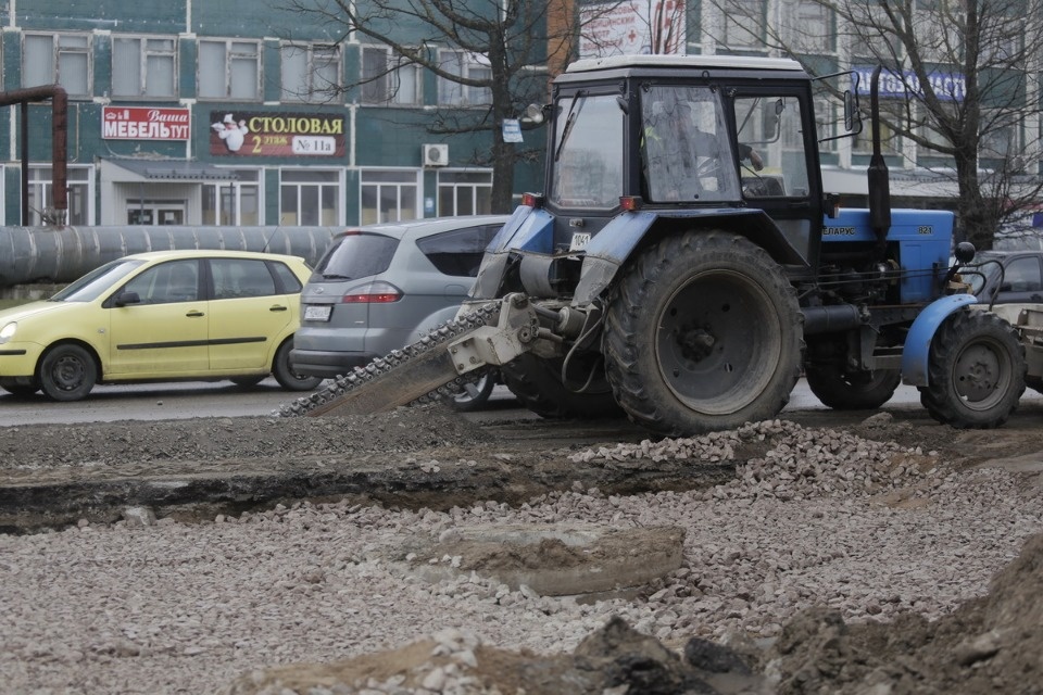 Люди работают