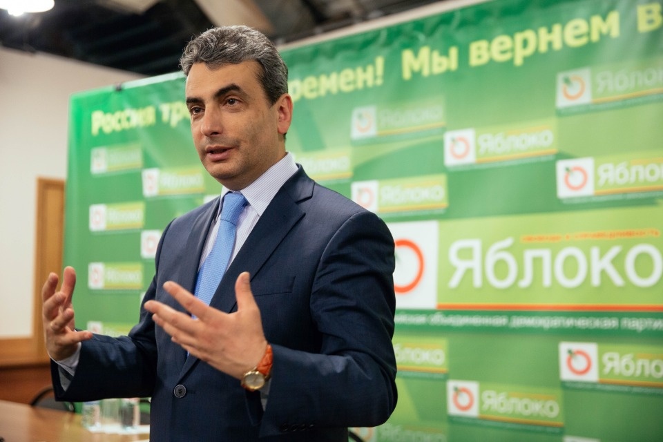 Равноудаленные вирусом