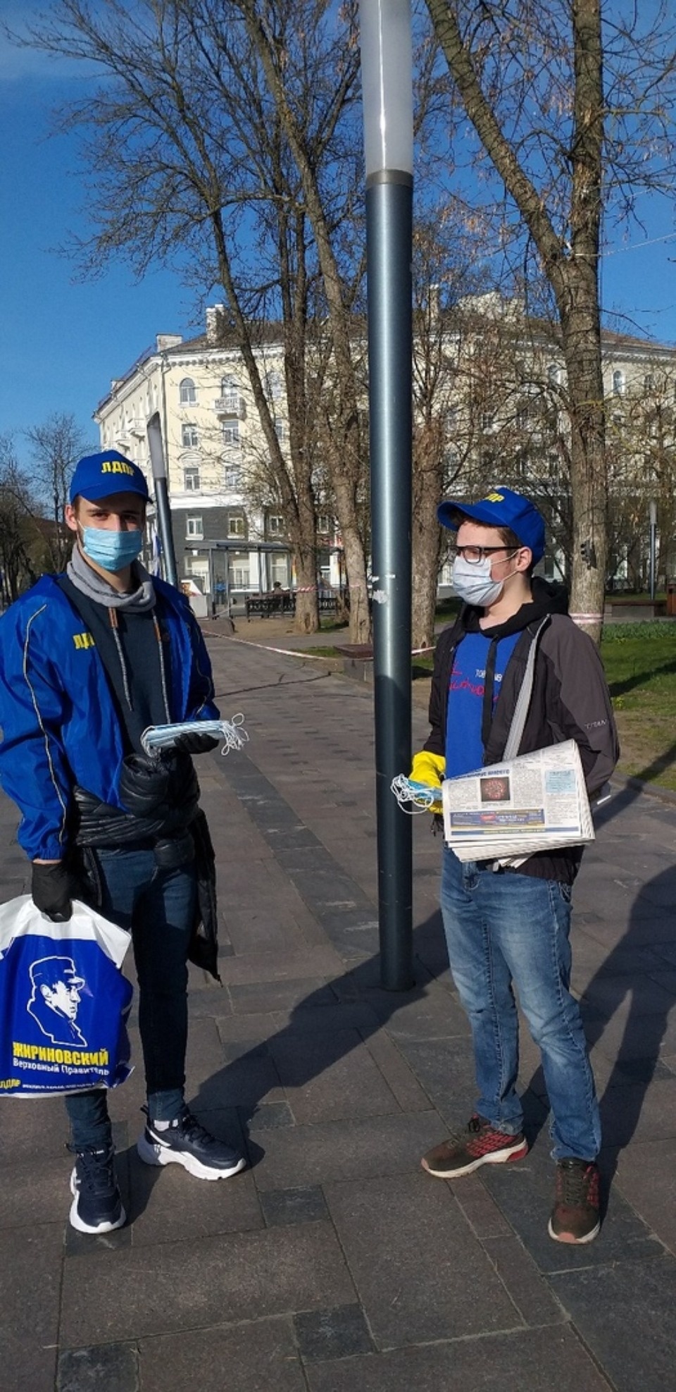 Антон Минаков: Во время пандемии важнее всего помогать людям делом