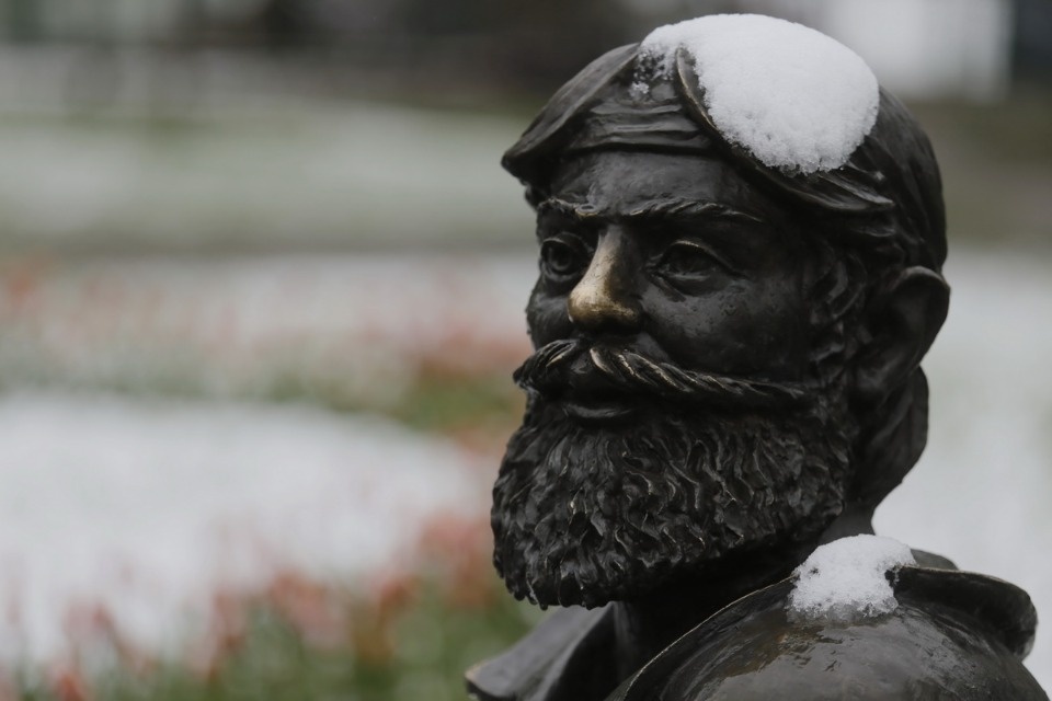 Как снег на голову