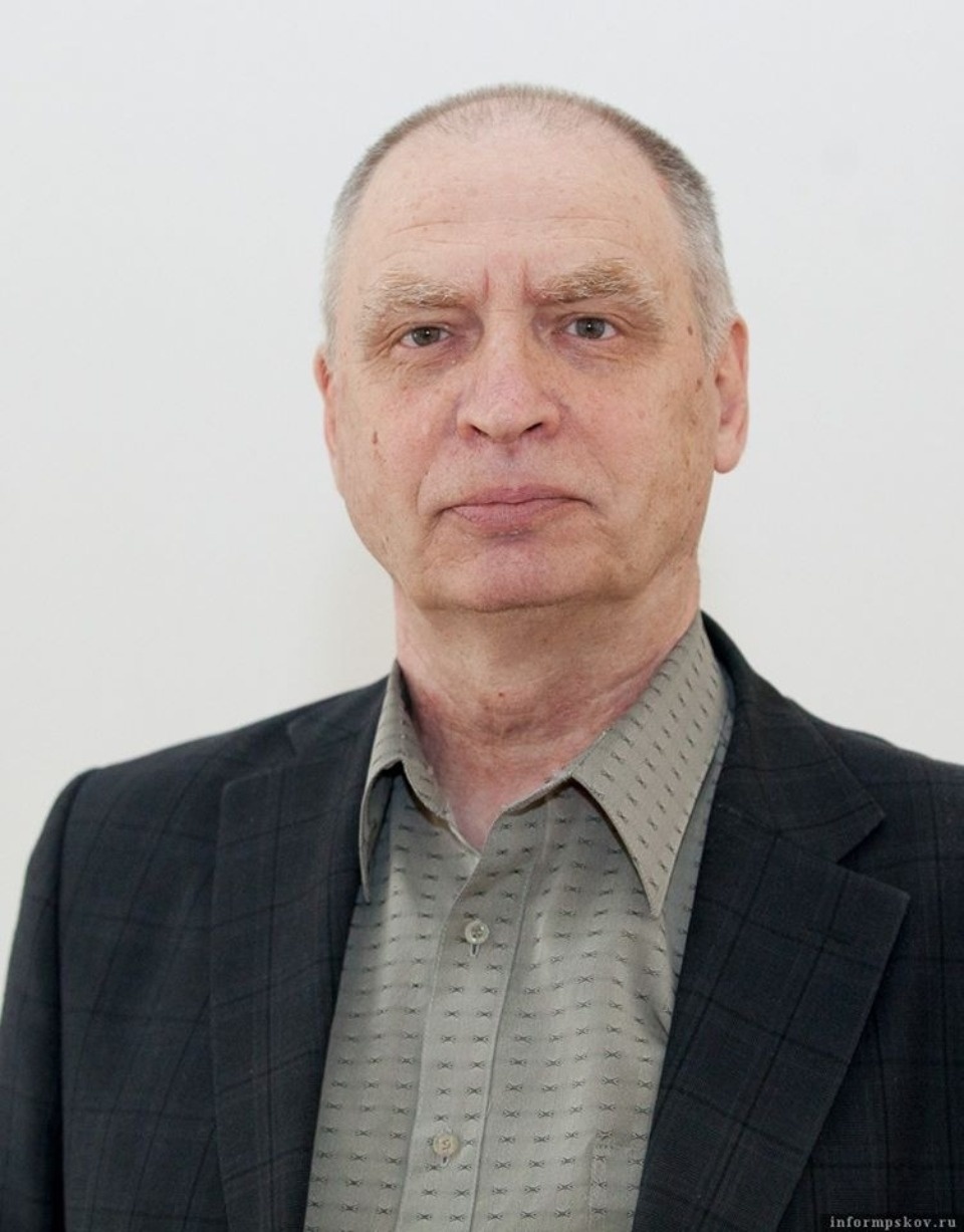 Анатолий Мультах поблагодарил «Титан-Полимер» за помощь в изготовлении защитных экранов для псковских медиков 