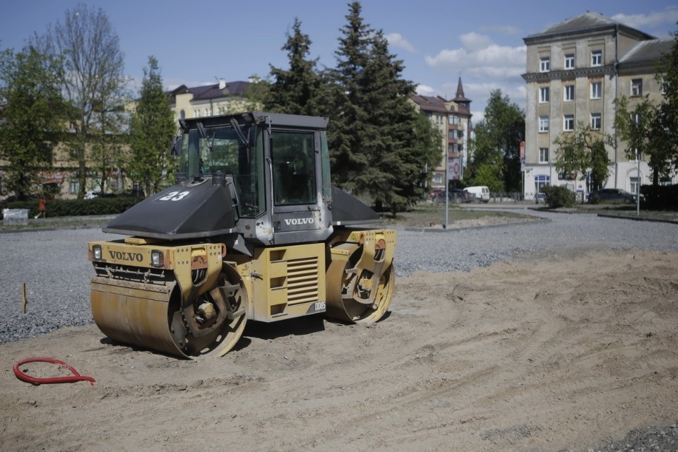 Заграница нам поможет! Заграница нам поможет!