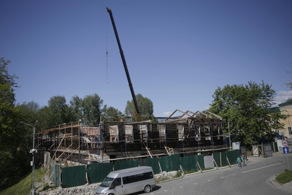 Заграница нам поможет! Заграница нам поможет!