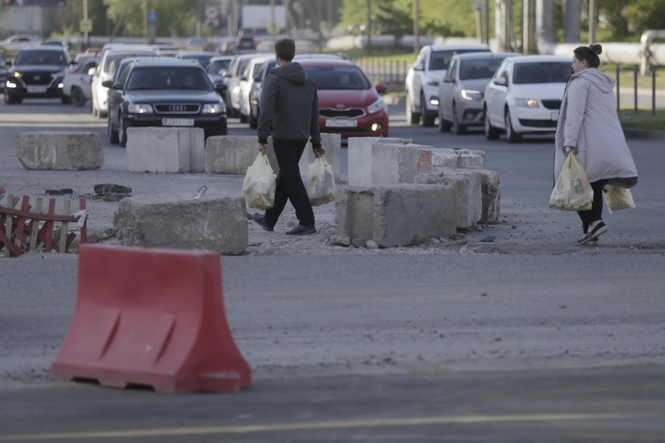 Всё стоит Всё стоит