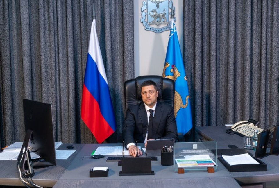 Полторы тысячи сотрудников Великолукского мясокомбината протестируют на коронавирус