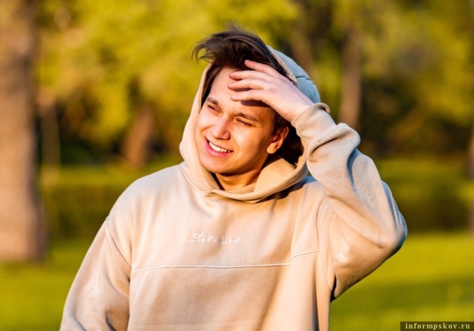 145 миллионов просмотров в «Тик-Токе» собрали трюки в исполнении псковича 