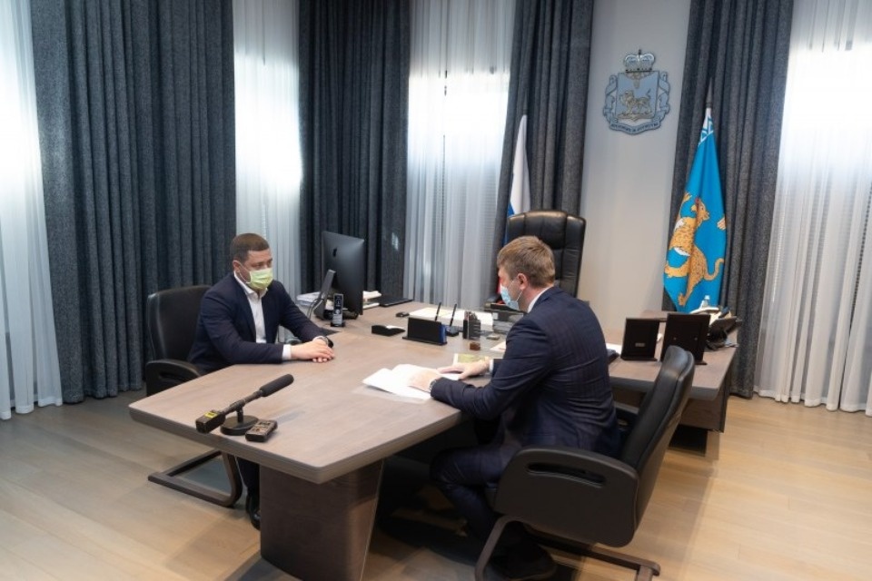 В псковских муниципалитетах установят детские площадки