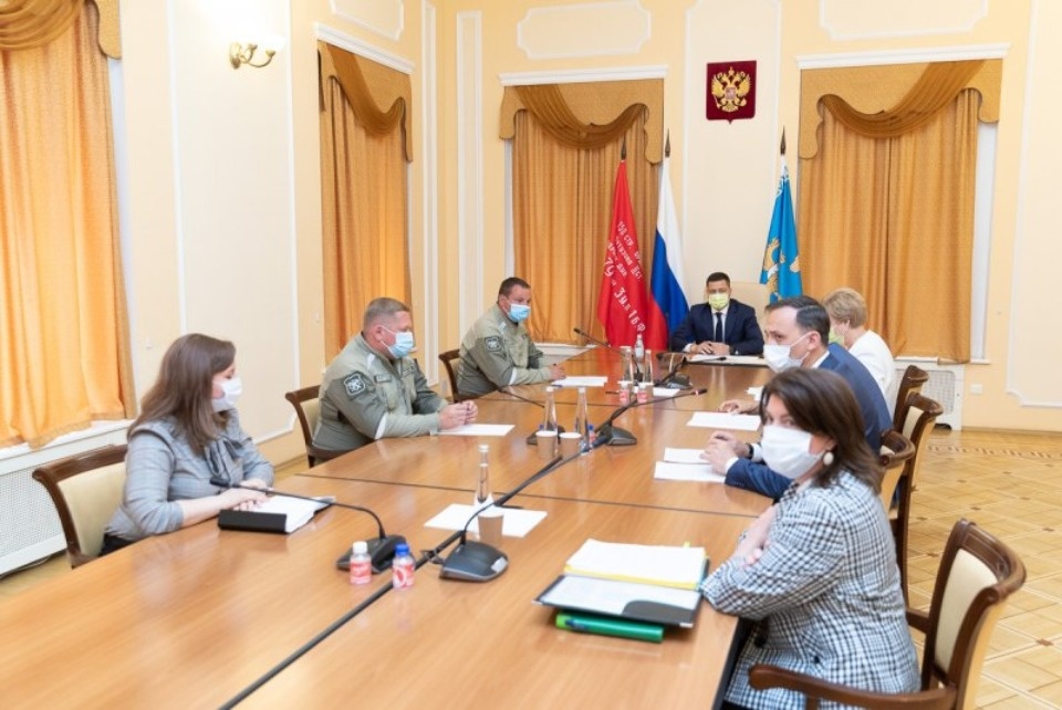 Корпус инфекционной больницы в Пскове готов на 10%, в Великих Луках — на 6%