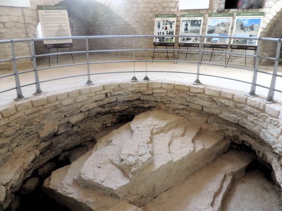 Руины превратились в музей