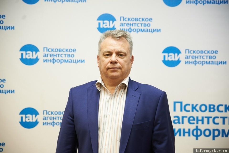 Нового руководителя представили коллективу Псковского госпиталя для ветеранов войн  