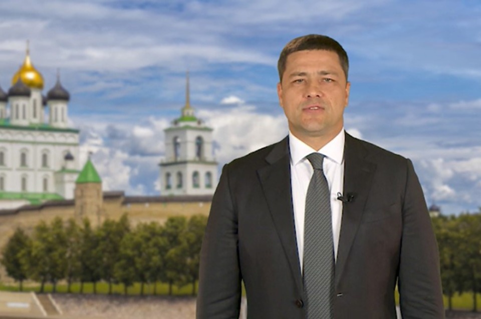  Ведерников: С каждым годом Псков становится краше и благоустроеннее