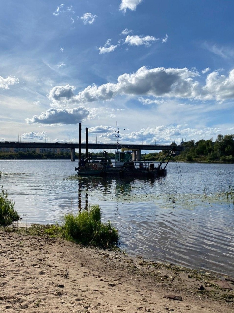 Реку Великую от улицы Никольской до Ольгинского моста в Пскове расчистят