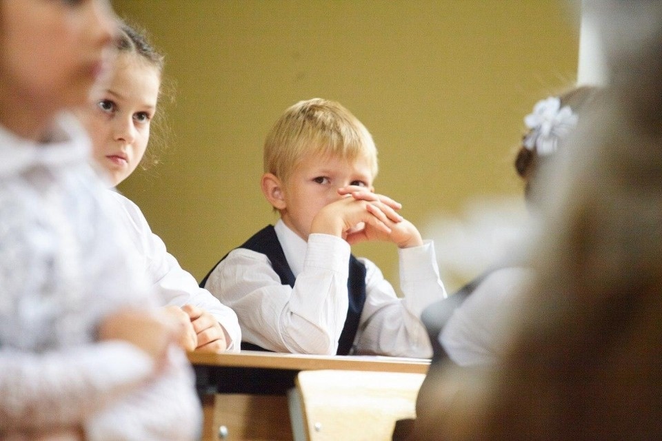 Кузыченко: В режиме ограничений школы Пскова будут работать до 1 января 