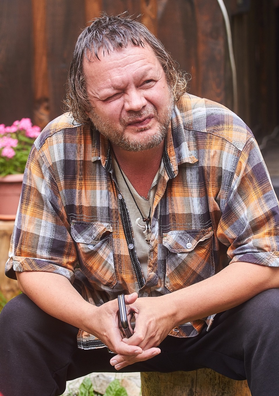 Живые и мёртвая