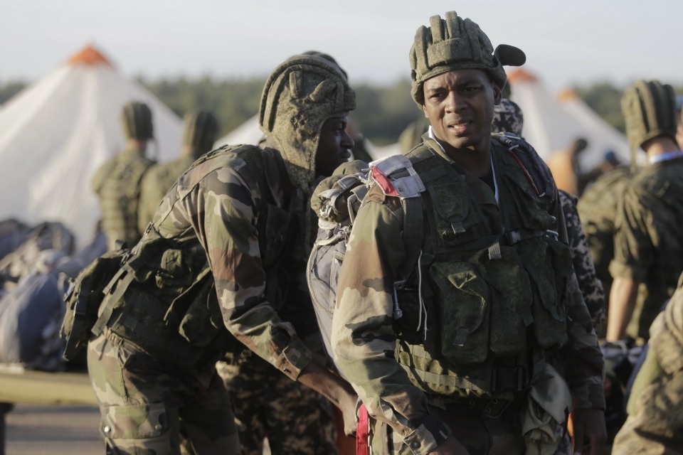 Первый пошёл!