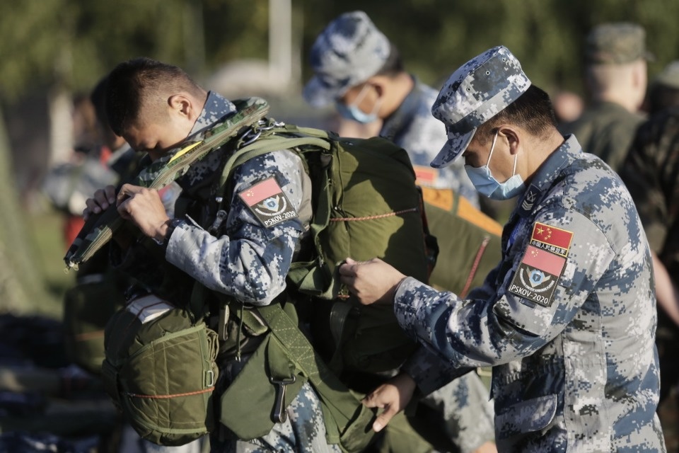 Первый пошёл!