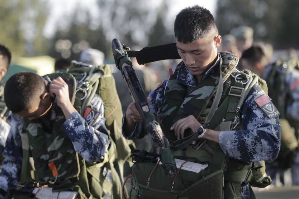 Первый пошёл!