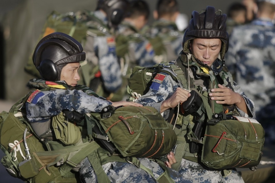 Первый пошёл!