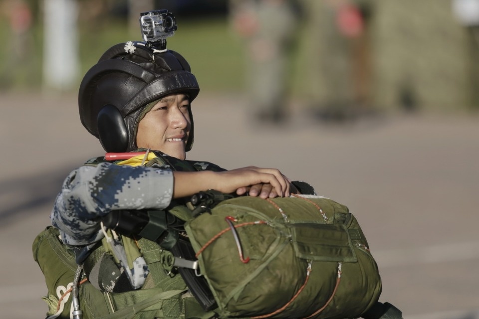 Первый пошёл!