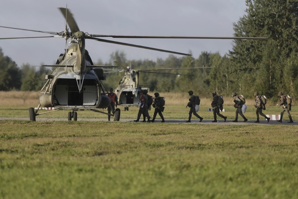 Первый пошёл!