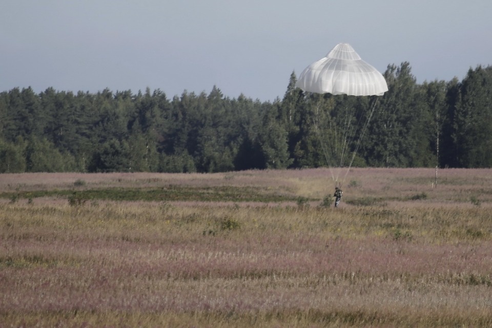 Первый пошёл!