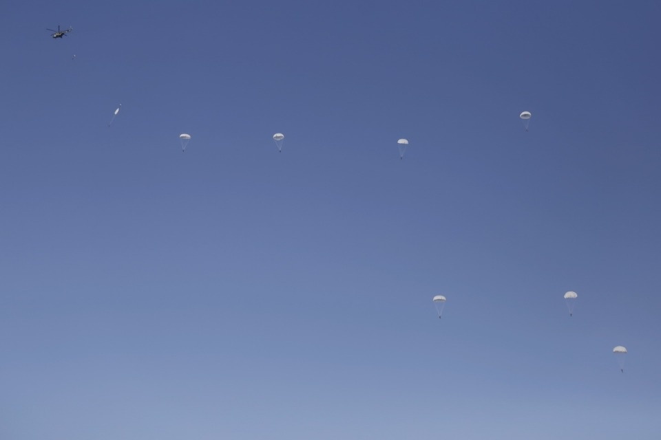 Первый пошёл!