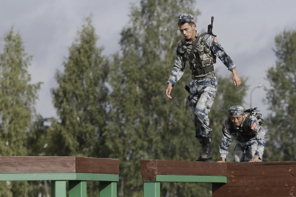 Преодолевая препятствия