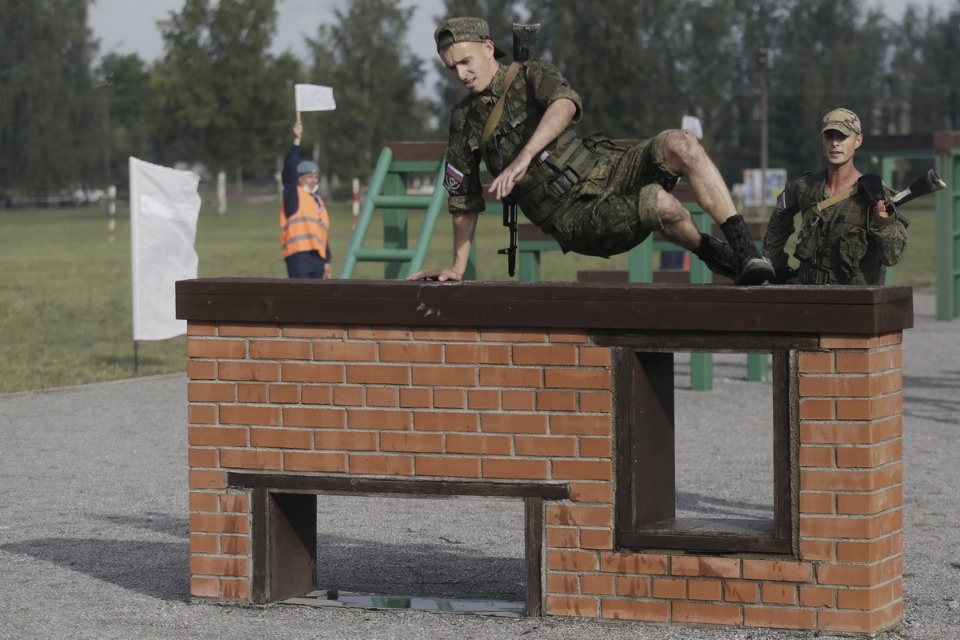 Преодолевая препятствия