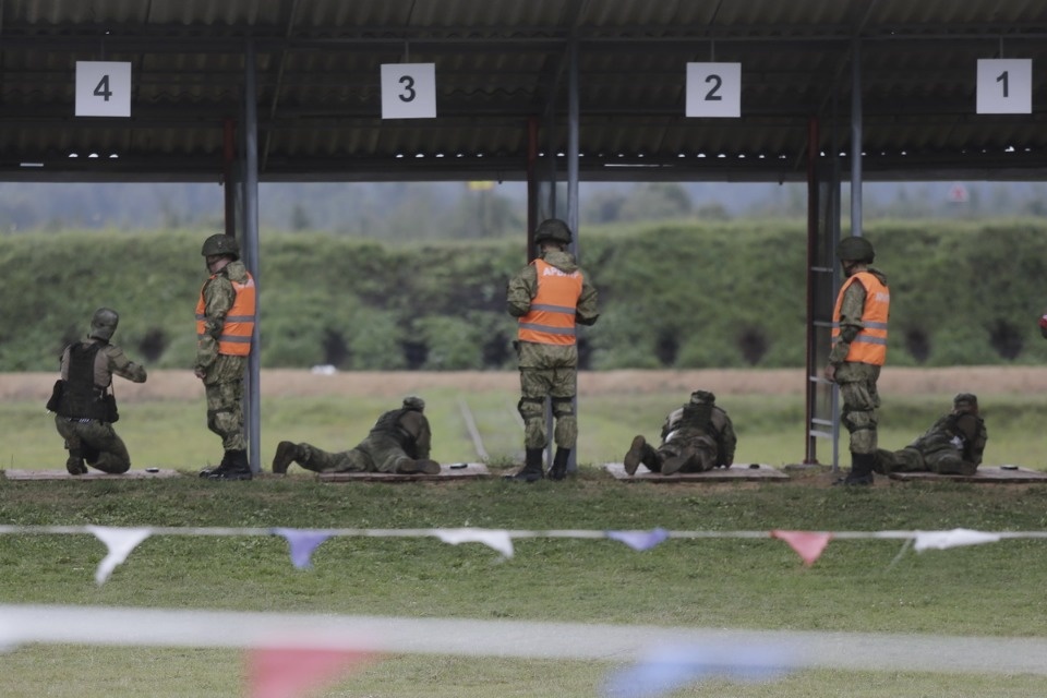 Преодолевая препятствия