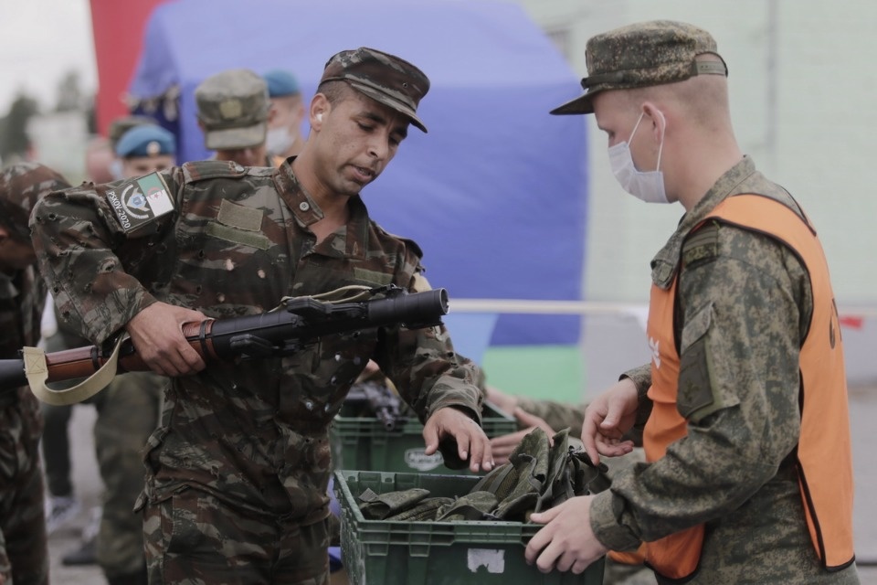 Преодолевая препятствия