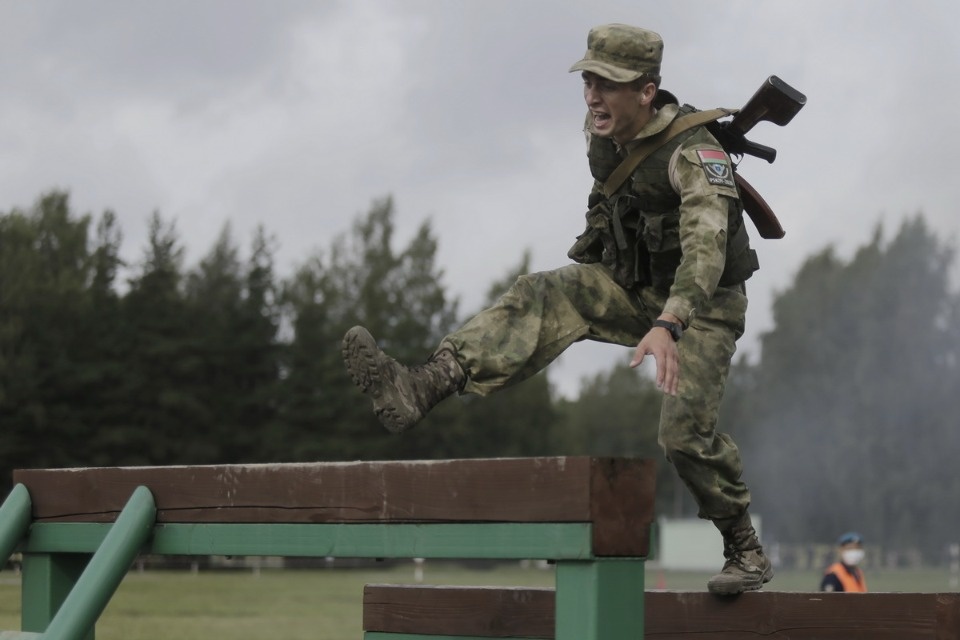 Преодолевая препятствия