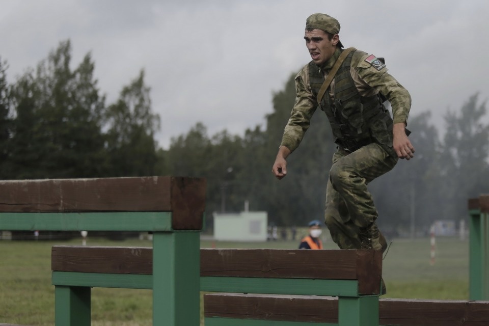 Преодолевая препятствия