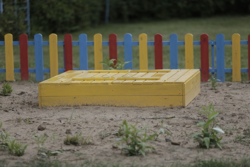 Директор Тямшанской гимназии: Благодаря помощи «Титан-Полимера» у наших детей появилась яркая и безопасная площадка