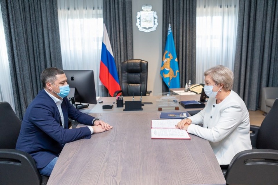  7,2 тысячи первоклассников пришли в школы Псковской области 1 сентября