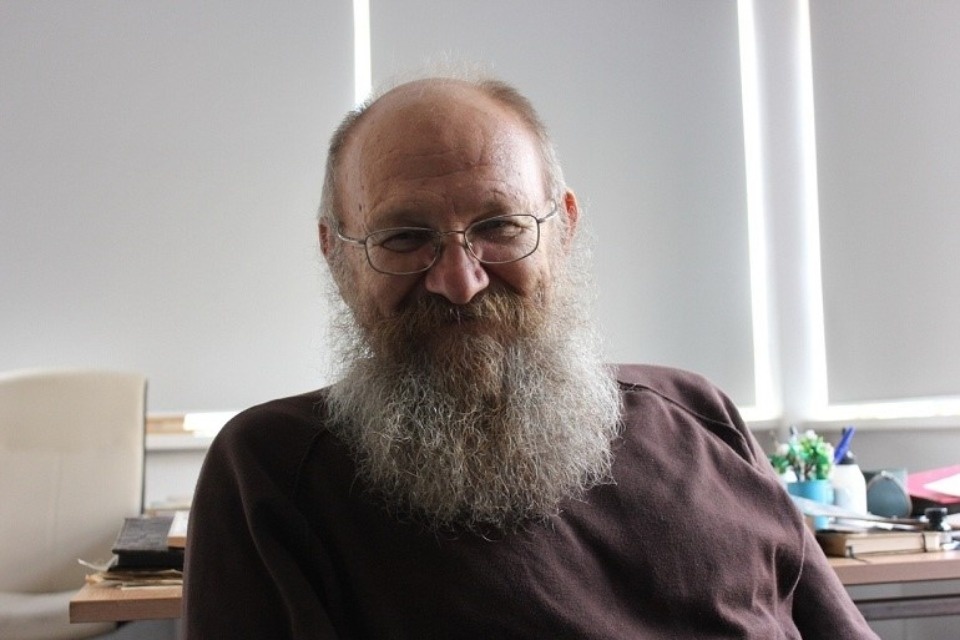 Главный художник Псковского драмтеатра Александр Стройло празднует юбилей