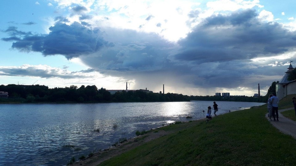 Новую набережную планируют построить в Пскове на левом берегу реки Великой