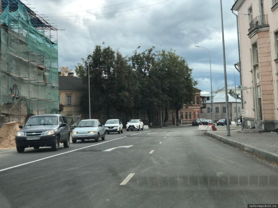 Прямое движение открылось в Пскове от Троицкого моста до улицы Набат