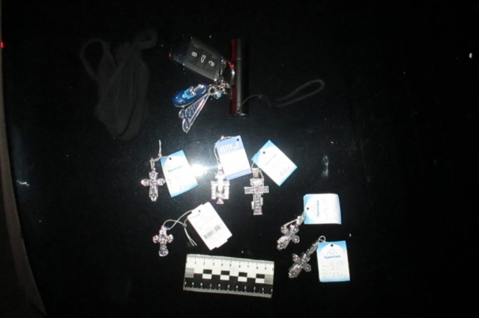  Полицейские задержали ограбившего великолукскую церковь петербуржца    