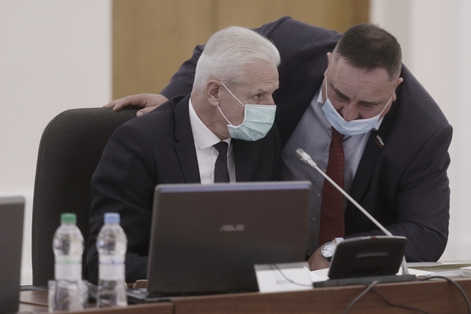 Нарезка «депутатская»