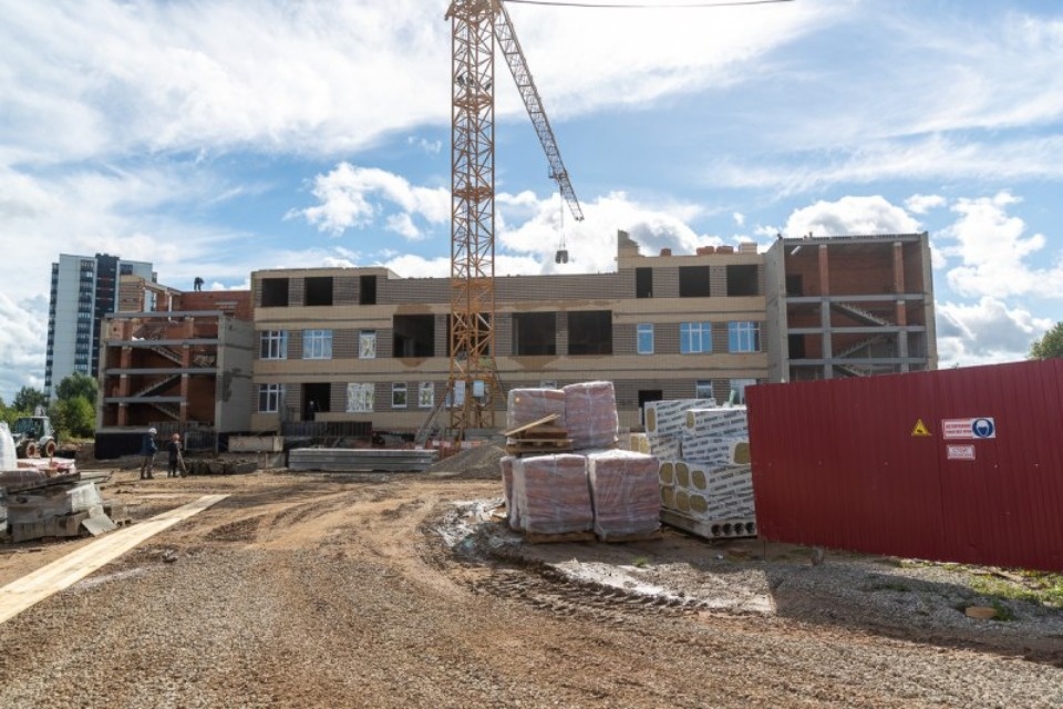 Губернатор пригрозил штрафом за срыв срока сдачи детсада на улице Алёхина в Пскове