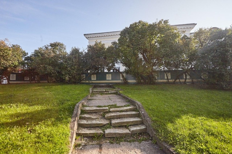 Как изменится пространство вокруг псковского «Октября»?