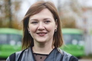 Зелененький он был