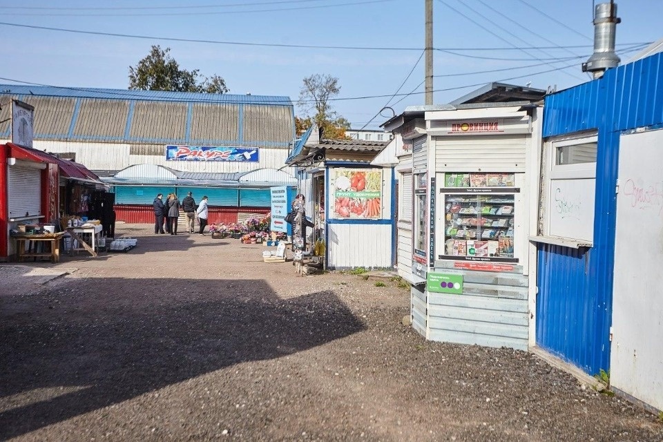 Псковские предпринимали с Четырех углов смогут получить новые торговые места без конкурса Псковские предпринимали с Четырех углов смогут получить новые торговые места без конкурса