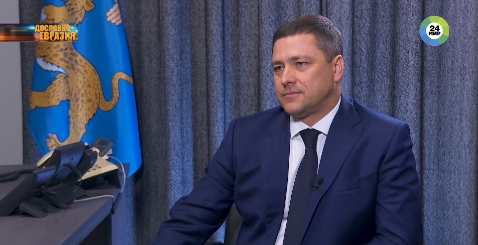 Более 100 сообщений в директ получает Михаил Ведерников ежедневно