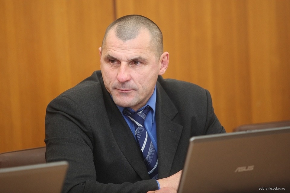 Как псковские районы объединили в избирательные округа