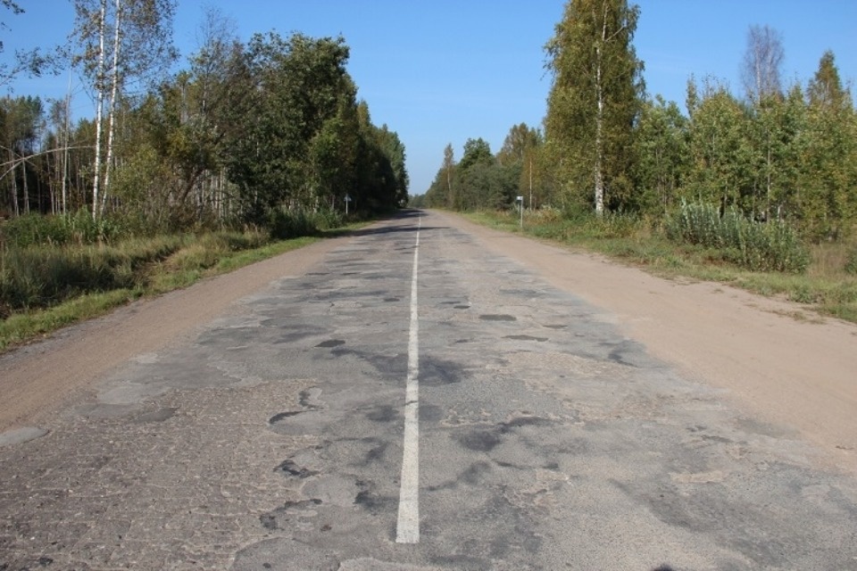 5,6 километров дороги отремонтируют в Плюсском районе
