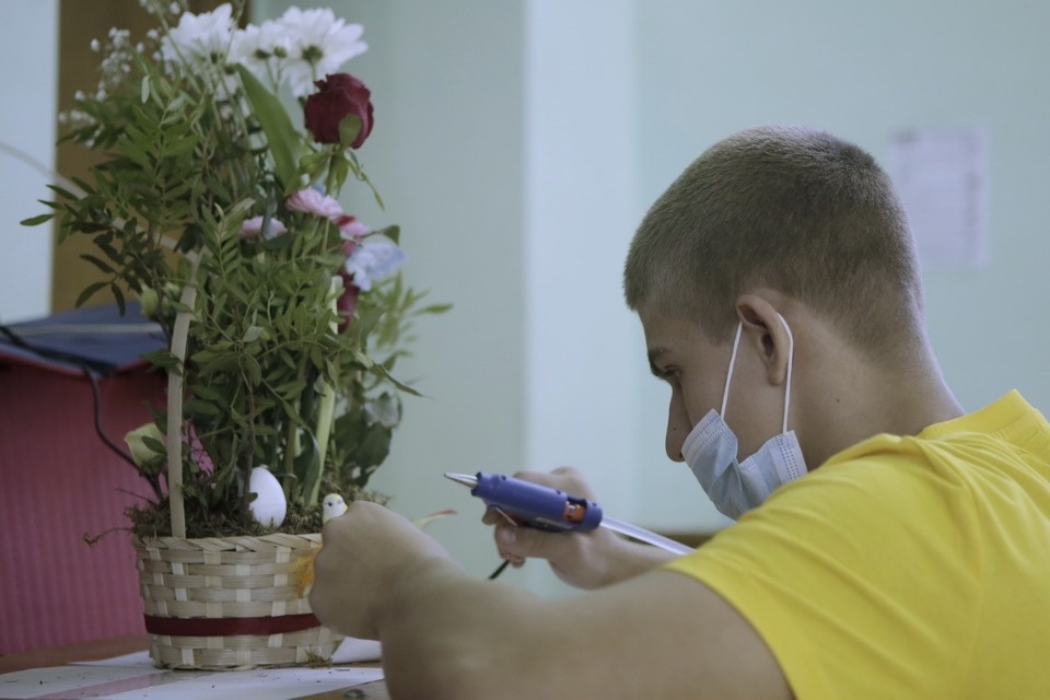 Цветок и ваза