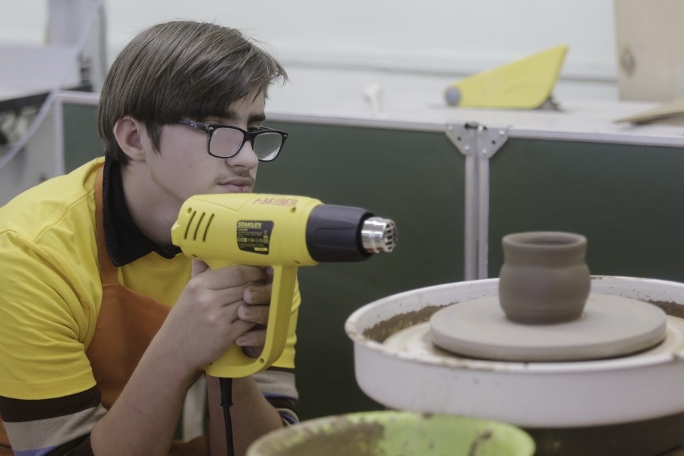 Цветок и ваза