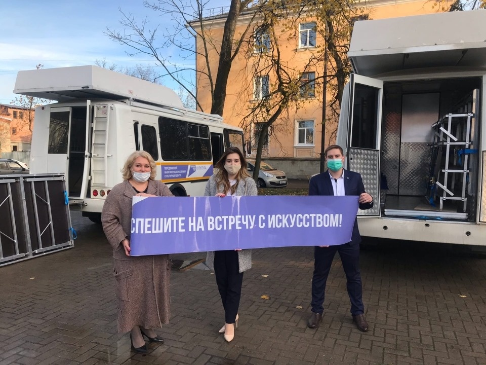 Три района Псковской области получили новые автоклубы