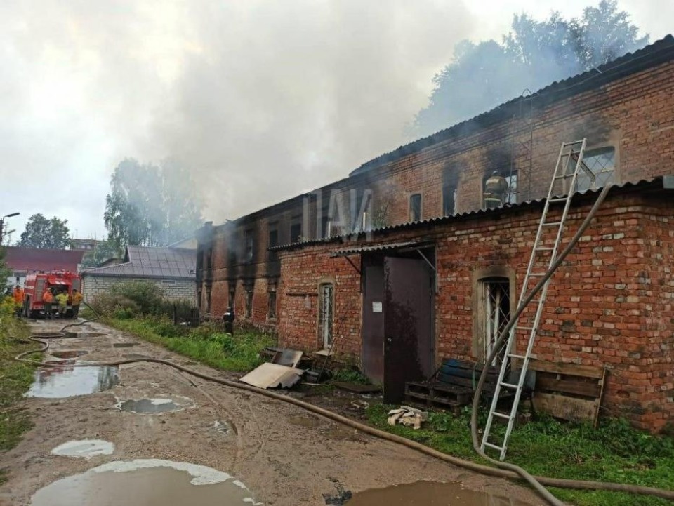 Кожгалантерейная фабрика в Опочке возобновила работу после пожара Кожгалантерейная фабрика в Опочке возобновила работу после пожара